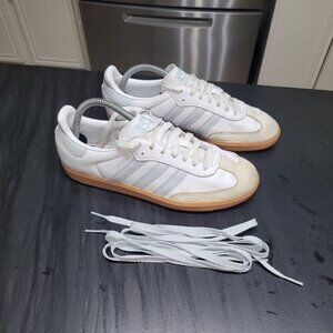 Adidas Samba OG Originals White/Halo Blue/Off White Gum Sole Sneakers IE0877